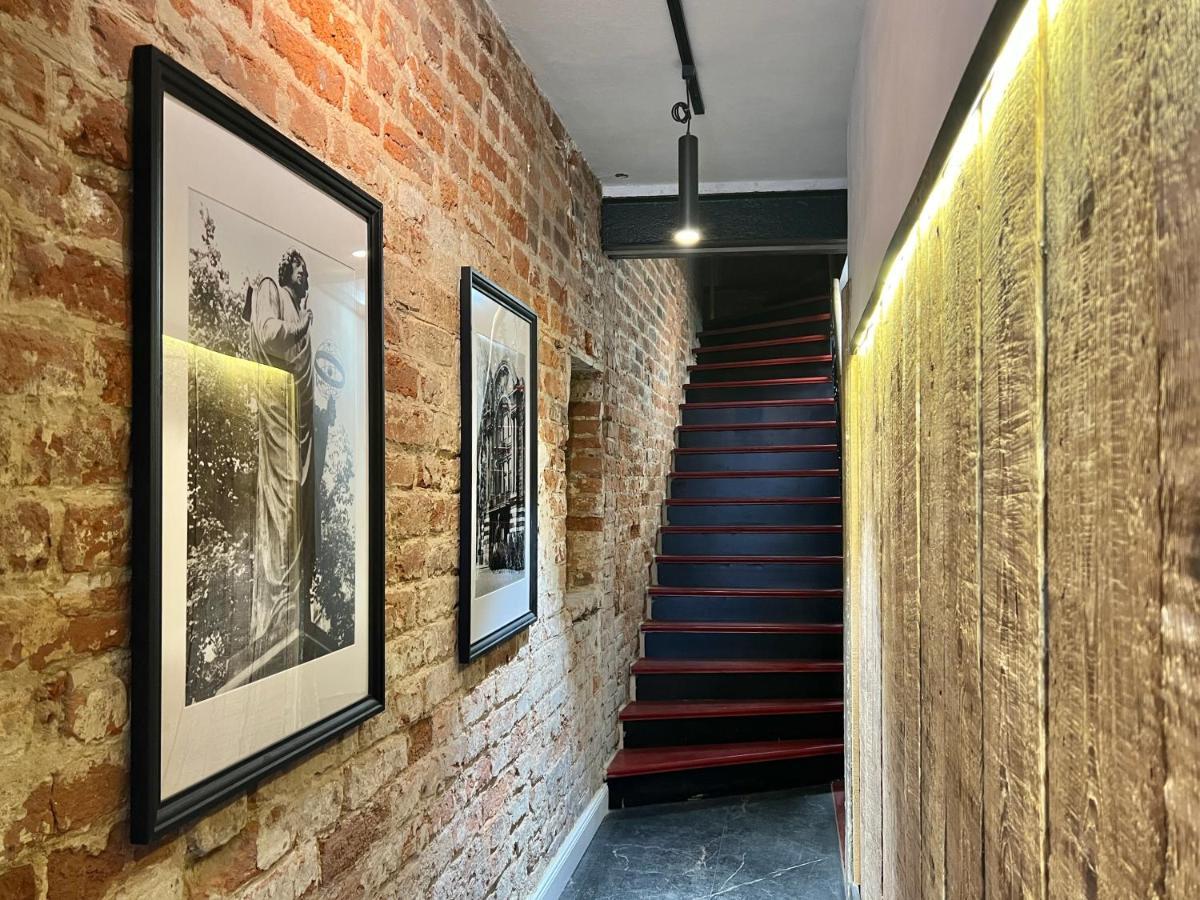 Pudrowy Apartament Old Town Design Stary Toruń Kültér fotó